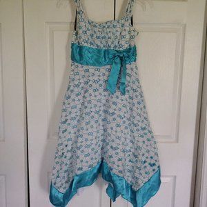 Girls dress size 16